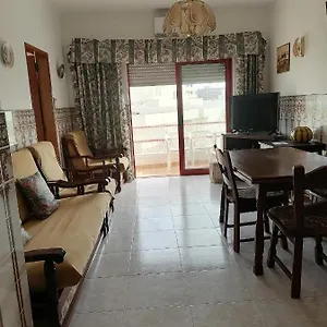 Leonel Barcelos Apartamento